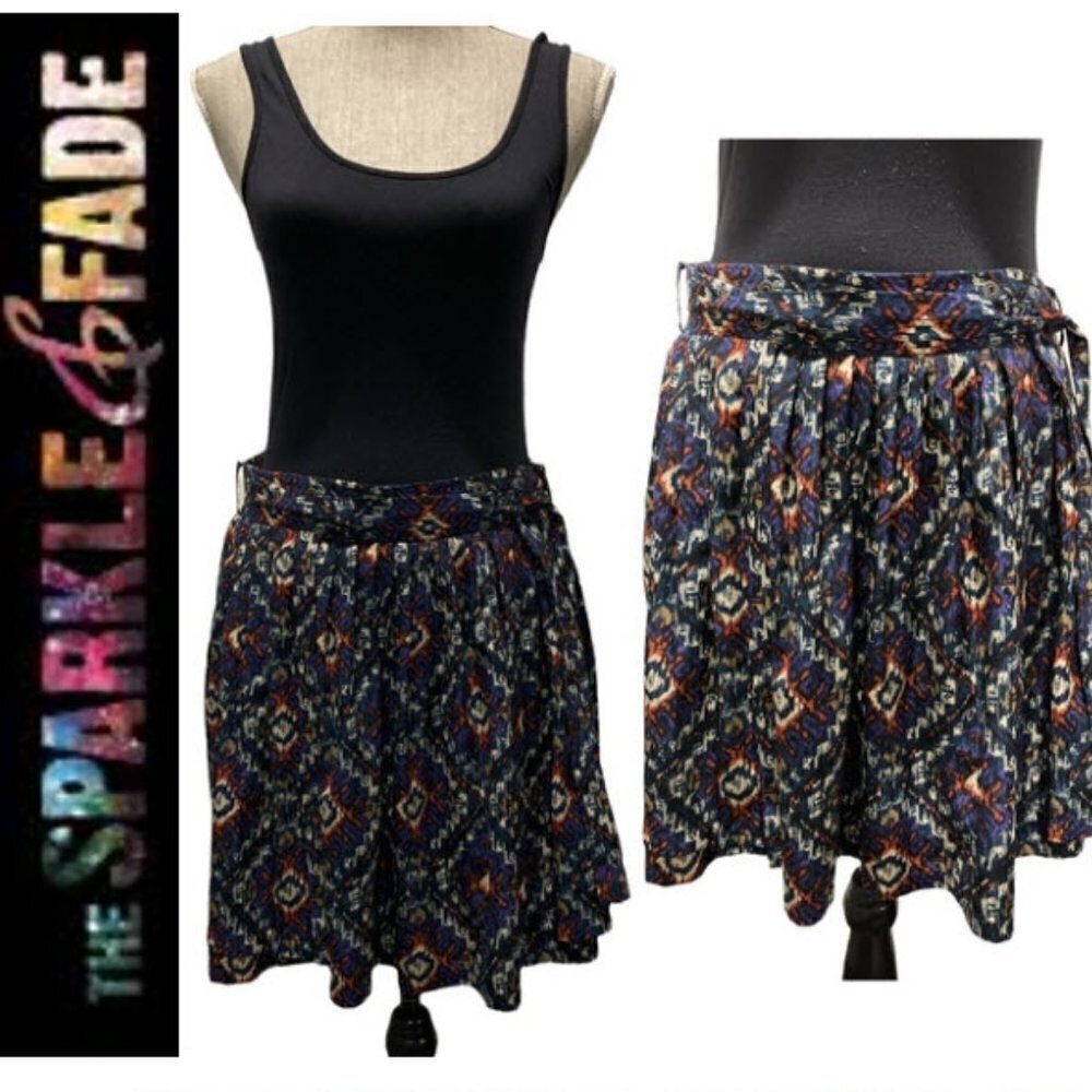 Sparkle & Fade Mini Stretch Pleated Skirt Large